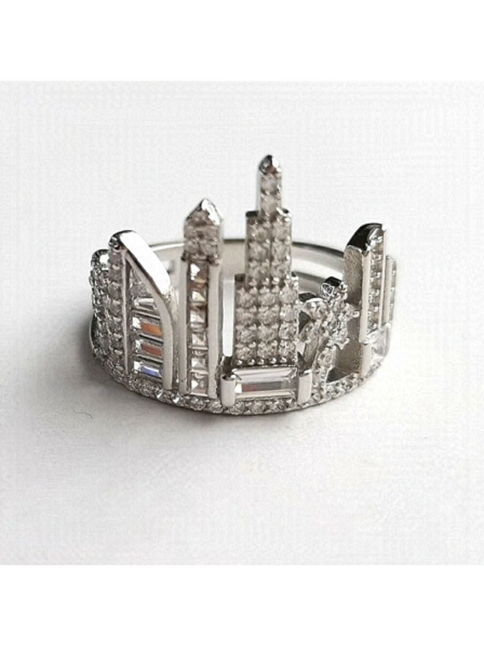 NEW, City Skyline sterling silver cz ring size  8